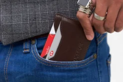 Brązowe etui na karty Bruce