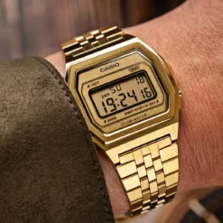 Casio Vintage A1000MG-9EF Złoty zegarek cyfrowy ze stali nierdzewnej