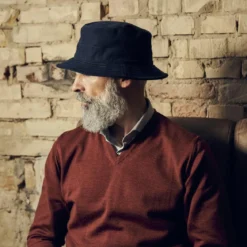 Ciemnogranatowy kapelusz Bucket Hat Giotto Moda