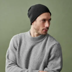 Czarna czapka beanie z wełny merynosa Franke Montagna