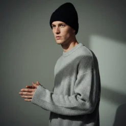 Czarna masywna dzianinowa czapka beanie Fee Montagna