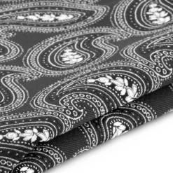 Czarna poszetka w motyw Paisley