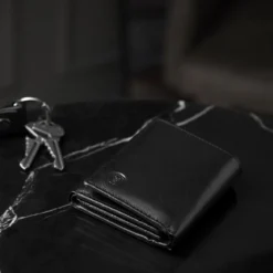 Czarny portfel ze skóry California Wrap