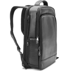 Czarny skórzany profesjonalny plecak na laptopa z portem ładowania