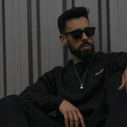 Egan | Srebrzysty naszyjnik z łańcuszkiem weneckim, cyrkonią i misiem ze stali nierdzewnej
