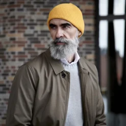 Lekka żółta beanie z bawełny organicznej Kevin Kite