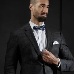 Poszetka w kolorze białym Basic