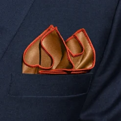 Poszetka w kolorze jasnobrązowym Basic