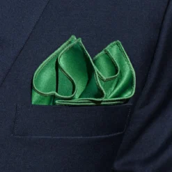 Poszetka w kolorze szmaragdowo-zielonym Basic