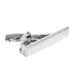 Spinka do krawata o długości 4 cm w kolorze polerowanego srebra