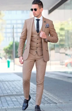 Szpilka do marynarki - czarna kamelia