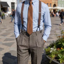 Vexel | Szerokie ciemnobrązowe szelki w stylu X na guziki