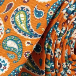 Virtuo | Mandarynkowy, jedwabny krawat we wzór paisley o długości 6 cm