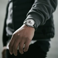 Zegarek automatyczny z widocznym mechanizmem Zach Cor